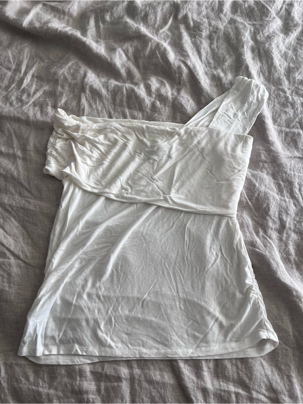BCBGMaxAzria White One-Shoulder Camisole